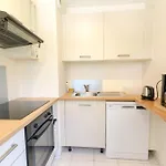 Charming & Bright Flat With Ac Garden 300m And Closed Garage - Benakey Cannes