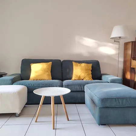 Charming & Bright Flat With Ac Garden 300m And Closed Garage - Benakey 公寓